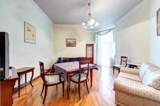 Апартаменты Three rooms apartments near Kiev Planetarium! Киев Апартаменты с 2 спальнями-41
